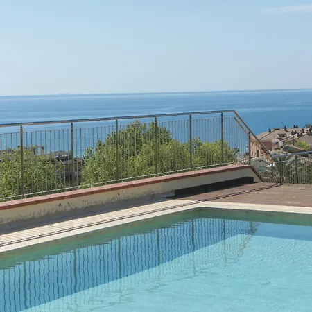 Welcs 345 Pda Con Piscina Comunitaria プラヤ・デアロ